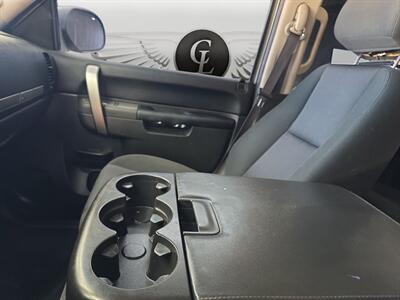 2013 GMC Sierra 1500 SLE   - Photo 26 - Lennox, CA 90304