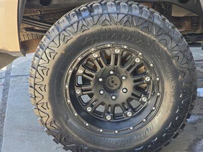 2013 GMC Sierra 1500 SLE   - Photo 28 - Lennox, CA 90304