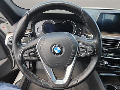 2019 BMW 530i   - Photo 10 - Lennox, CA 90304