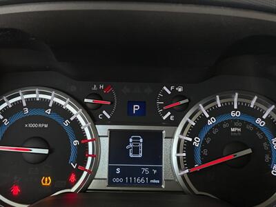 2019 Toyota 4Runner TRD Off-Road - Photo 22 - Lennox, CA 90304