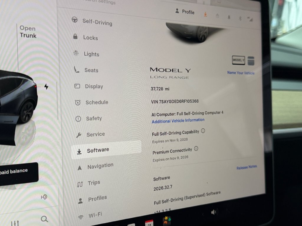 2024 Tesla Model Y Long Range - Photo 28 - Lennox, CA 90304