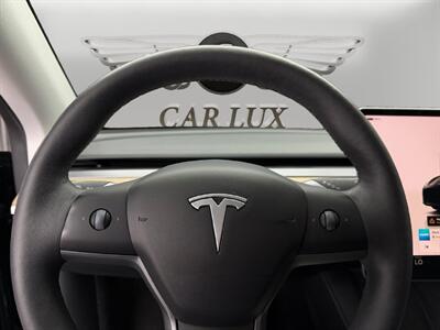 2024 Tesla Model Y Long Range - Photo 20 - Lennox, CA 90304
