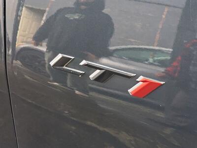 2020 Chevrolet Camaro LT1   - Photo 21 - Lennox, CA 90304