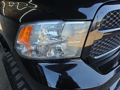 2013 RAM 1500 Express   - Photo 13 - Lennox, CA 90304