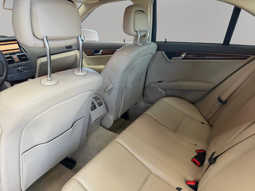 2010 Mercedes-Benz C 300 Sport - Photo 24 - Lennox, CA 90304