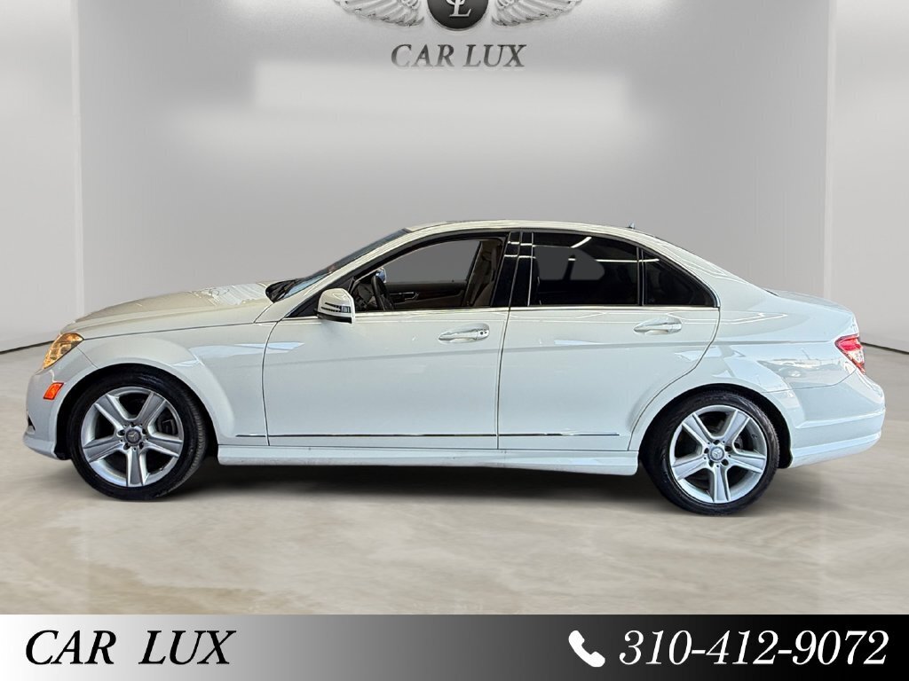 2010 Mercedes-Benz C 300 Sport - Photo 2 - Lennox, CA 90304
