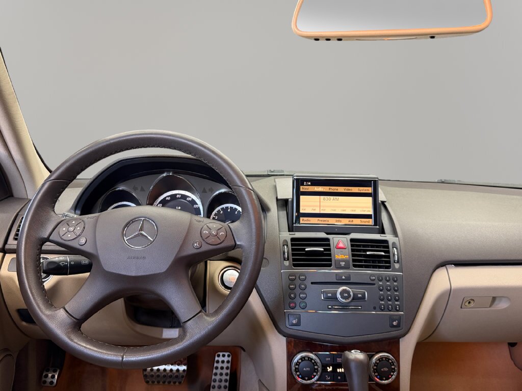 2010 Mercedes-Benz C 300 Sport - Photo 10 - Lennox, CA 90304