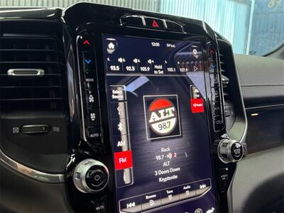 2021 RAM 1500 Laramie   - Photo 21 - Lennox, CA 90304