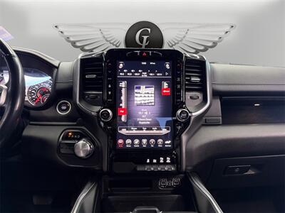 2021 RAM 1500 Laramie   - Photo 11 - Lennox, CA 90304