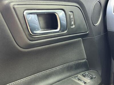 2019 Ford Mustang EcoBoost   - Photo 25 - Lennox, CA 90304