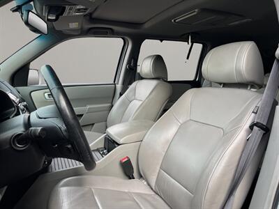 2014 Honda Pilot Touring   - Photo 9 - Lennox, CA 90304