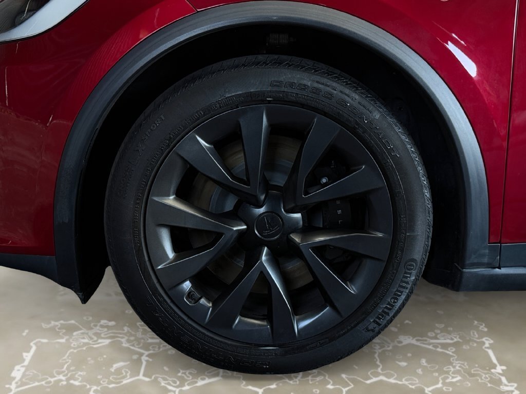 2023 Tesla Model X - Photo 14 - Lennox, CA 90304