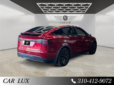 2023 Tesla Model X - Photo 5 - Lennox, CA 90304