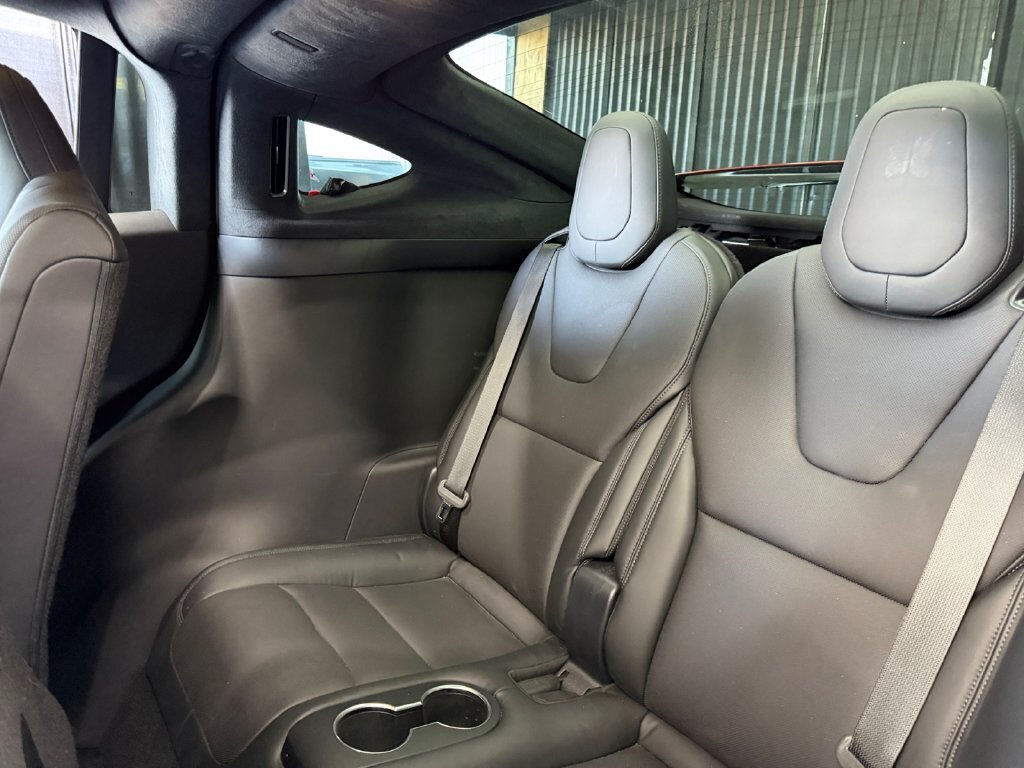 2023 Tesla Model X - Photo 31 - Lennox, CA 90304