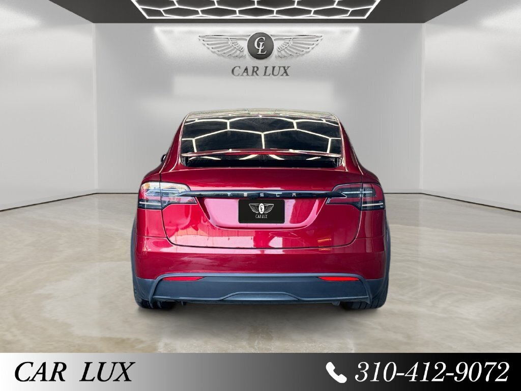 2023 Tesla Model X - Photo 4 - Lennox, CA 90304