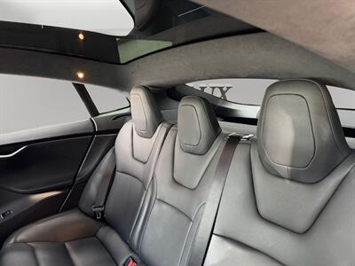 2020 Tesla Model S Long Range Plus - Photo 13 - Lennox, CA 90304