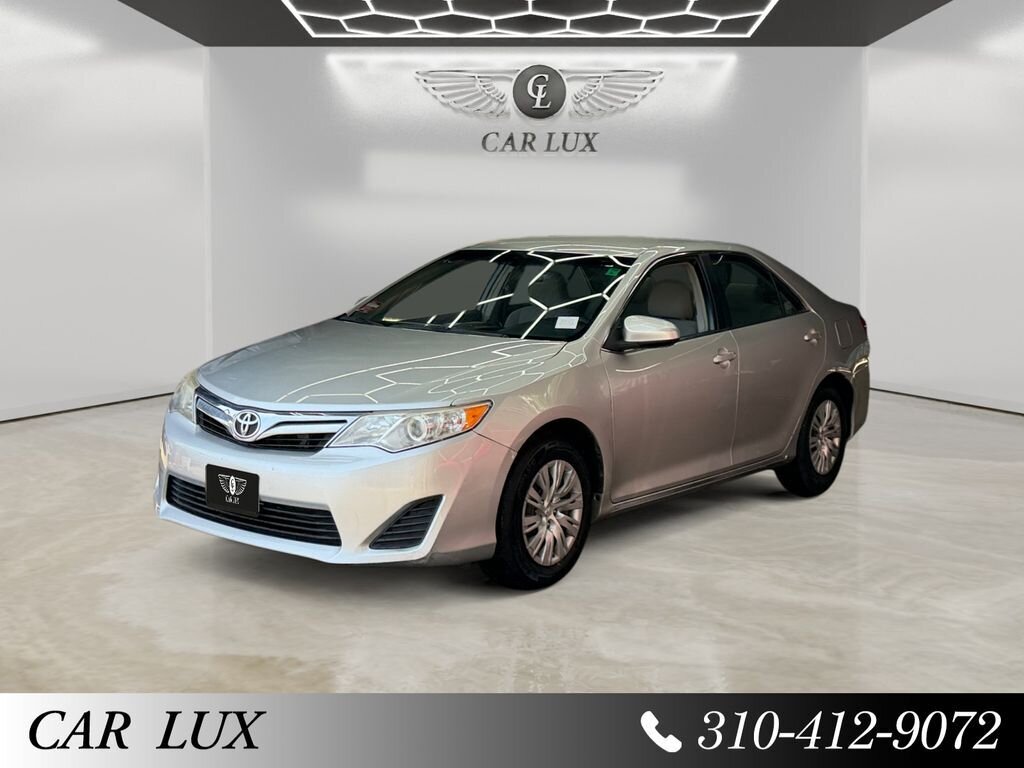 2012 Toyota Camry's photo
