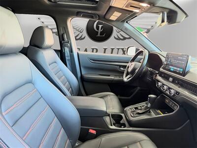 2025 Honda CR-V Hybrid Sport-L   - Photo 15 - Lennox, CA 90304