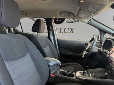 2025 Nissan LEAF S - Photo 15 - Lennox, CA 90304
