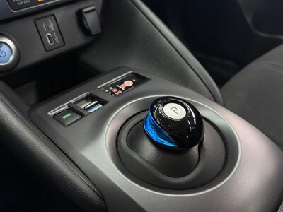 2025 Nissan LEAF S - Photo 21 - Lennox, CA 90304