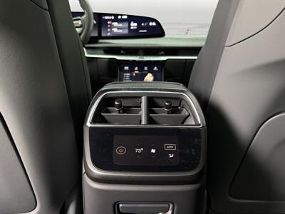 2024 Lucid Air Touring - Photo 29 - Lennox, CA 90304