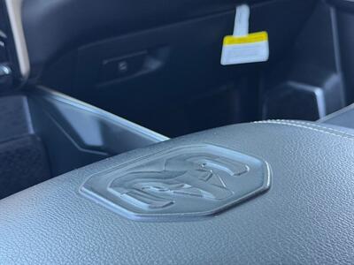 2022 RAM 2500 Laramie - Photo 25 - Lennox, CA 90304