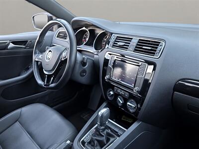 2018 Volkswagen Jetta 1.8T SE Sport   - Photo 15 - Lennox, CA 90304