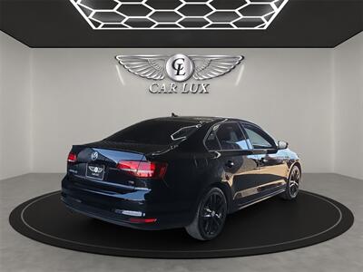 2018 Volkswagen Jetta 1.8T SE Sport   - Photo 6 - Lennox, CA 90304