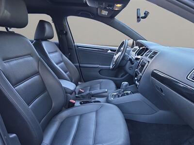 2018 Volkswagen Jetta 1.8T SE Sport   - Photo 16 - Lennox, CA 90304