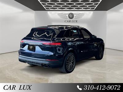 2023 Porsche Cayenne Platinum Edition - Photo 5 - Lennox, CA 90304