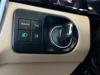 2023 Porsche Cayenne Platinum Edition - Photo 21 - Lennox, CA 90304