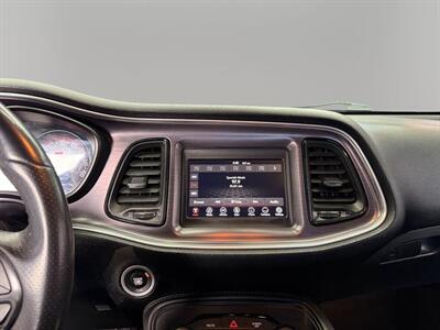 2018 Dodge Challenger R/T   - Photo 19 - Lennox, CA 90304