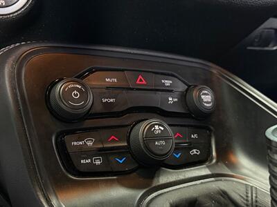 2018 Dodge Challenger R/T   - Photo 18 - Lennox, CA 90304