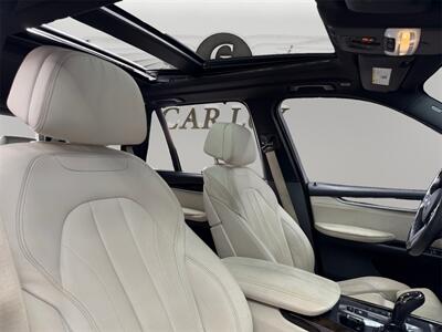 2015 BMW X5 xDrive50i  M SPORT - Photo 14 - Lennox, CA 90304