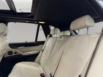 2015 BMW X5 xDrive50i  M SPORT - Photo 13 - Lennox, CA 90304
