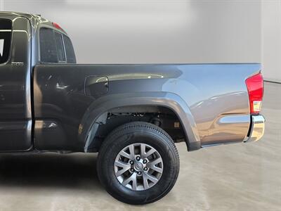 2016 Toyota Tacoma SR5   - Photo 26 - Lennox, CA 90304