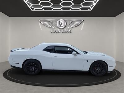2016 Dodge Challenger SRT Hellcat   - Photo 8 - Lennox, CA 90304