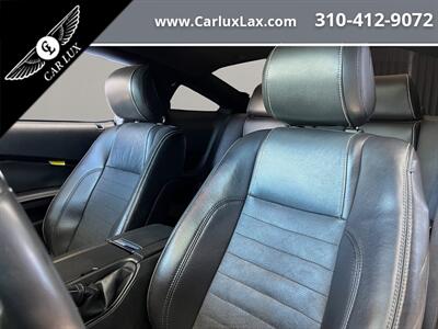 2011 Ford Mustang GT   - Photo 9 - Lennox, CA 90304
