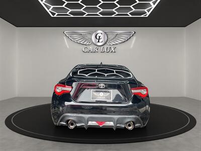 2017 Toyota 86   - Photo 6 - Lennox, CA 90304