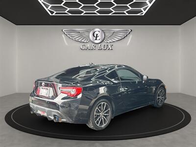 2017 Toyota 86   - Photo 7 - Lennox, CA 90304