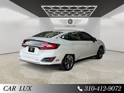 2018 Honda Clarity Plug-In Hybrid - Photo 5 - Lennox, CA 90304