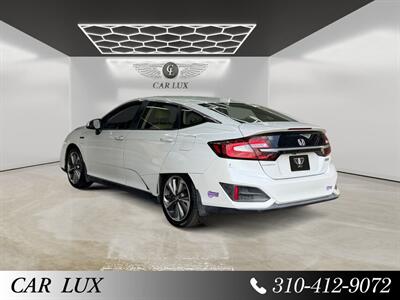 2018 Honda Clarity Plug-In Hybrid - Photo 3 - Lennox, CA 90304