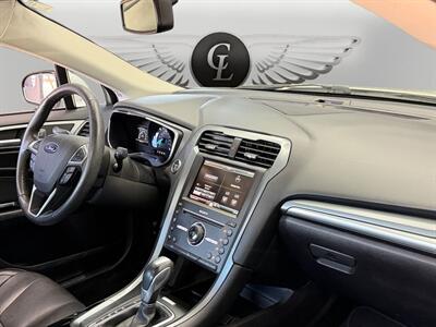 2016 Ford Fusion Hybrid Titanium   - Photo 16 - Lennox, CA 90304