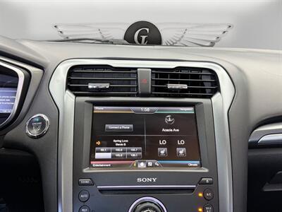 2016 Ford Fusion Hybrid Titanium   - Photo 20 - Lennox, CA 90304