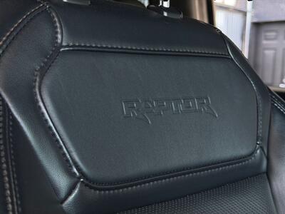 2022 Ford F-150 Raptor   - Photo 24 - Lennox, CA 90304