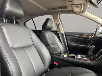2018 INFINITI Q50 3.0t LUXE   - Photo 16 - Lennox, CA 90304