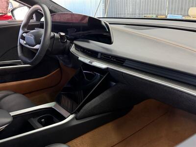 2024 Lucid Air Touring - Photo 18 - Lennox, CA 90304