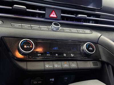 2024 Hyundai ELANTRA SEL - Photo 20 - Lennox, CA 90304