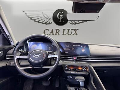 2024 Hyundai ELANTRA SEL - Photo 10 - Lennox, CA 90304
