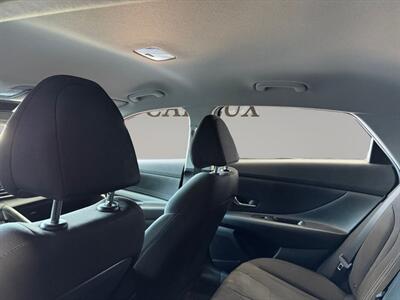 2024 Hyundai ELANTRA SEL - Photo 13 - Lennox, CA 90304